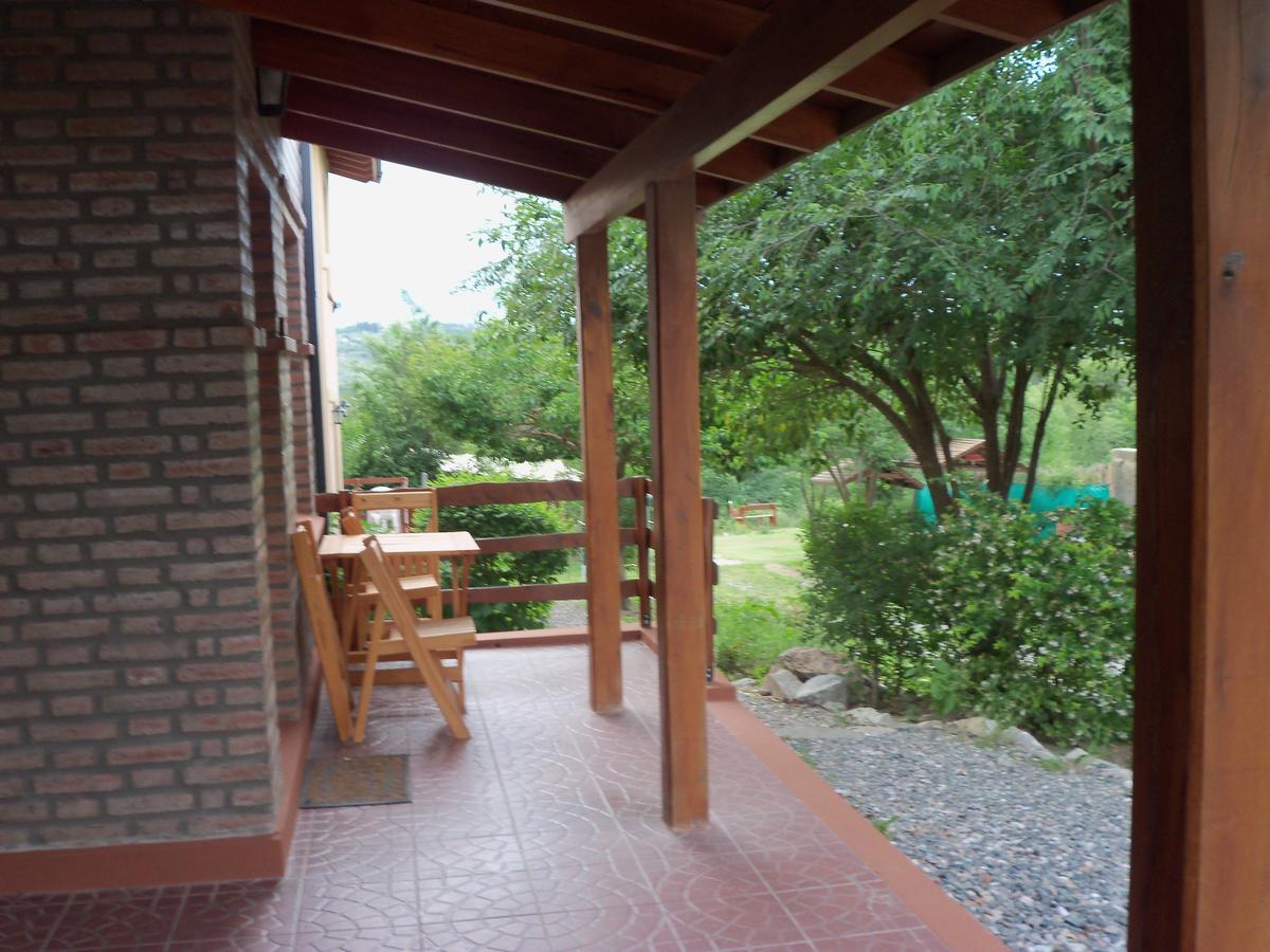 Cabanas El Dominador La Falda Esterno foto